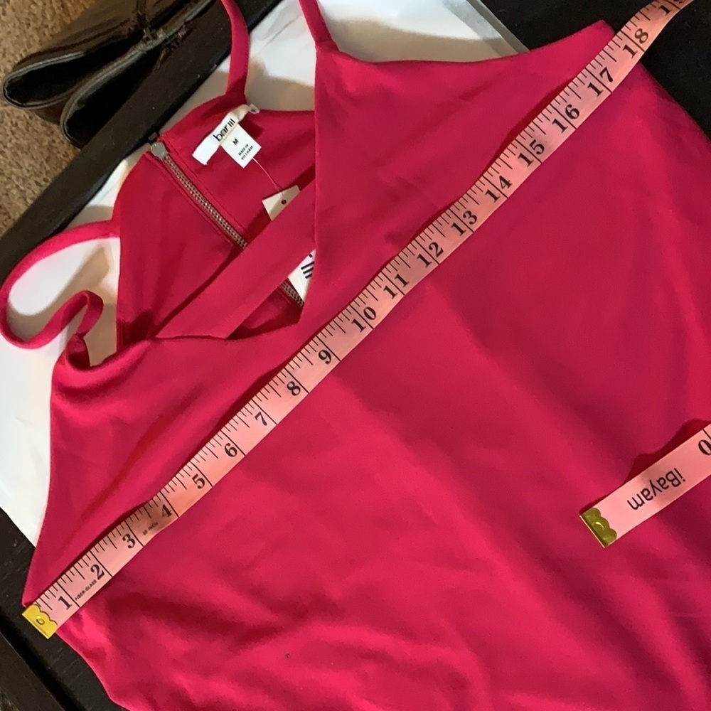 Bar 3 summer top, zipper back MSRP $39.50 Size M - Picture 6 of 6